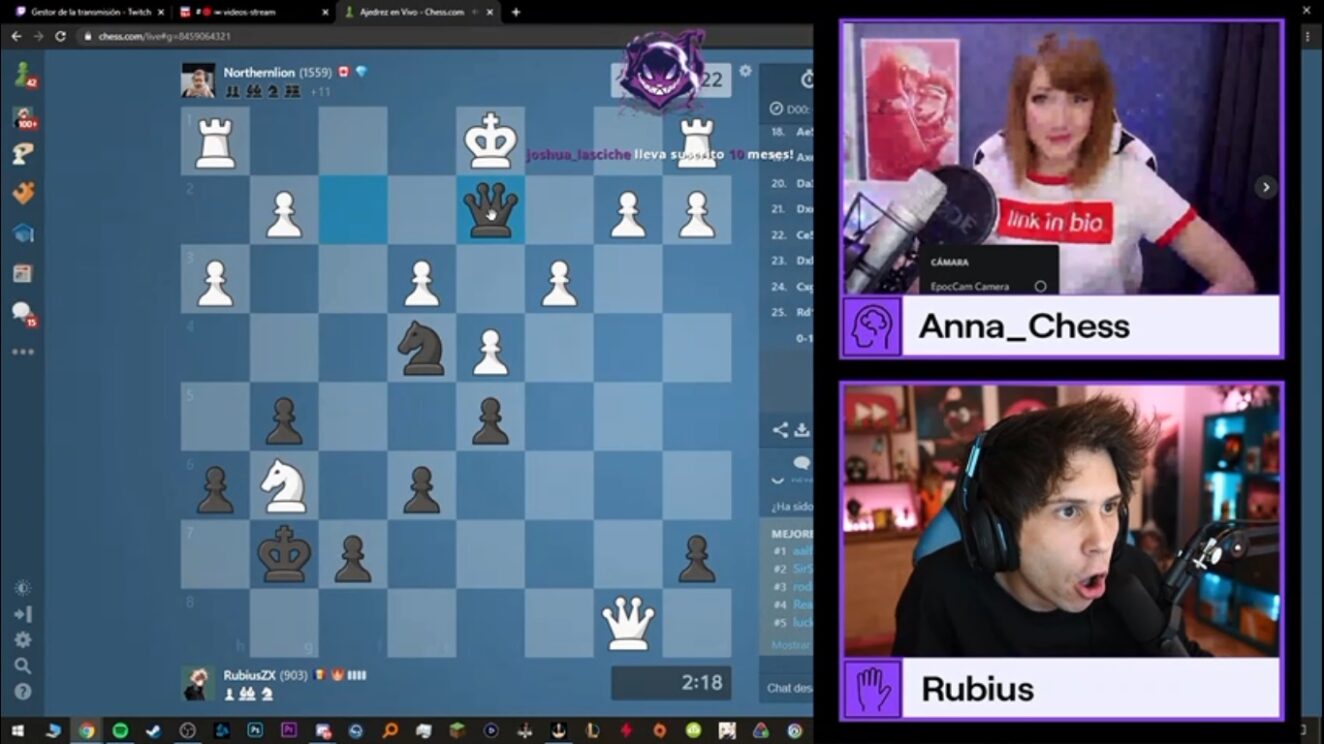Anna_Chess le enseña a jugar ajedrez a Rubius