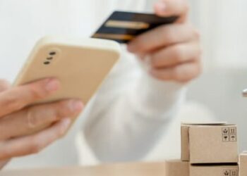 Las mejores tarifas móviles baratas y sin permanencia para jóvenes